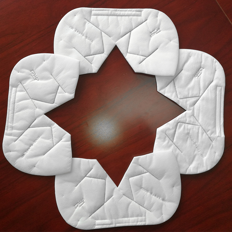 自動加粉折疊口罩機 HD-0512 自動加粉折疊口罩機 HD-0512