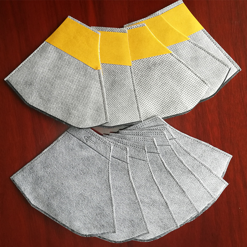 折疊口罩內(nèi)置濾片機(jī) HD-0520 折疊口罩內(nèi)置濾片機(jī) HD-0520