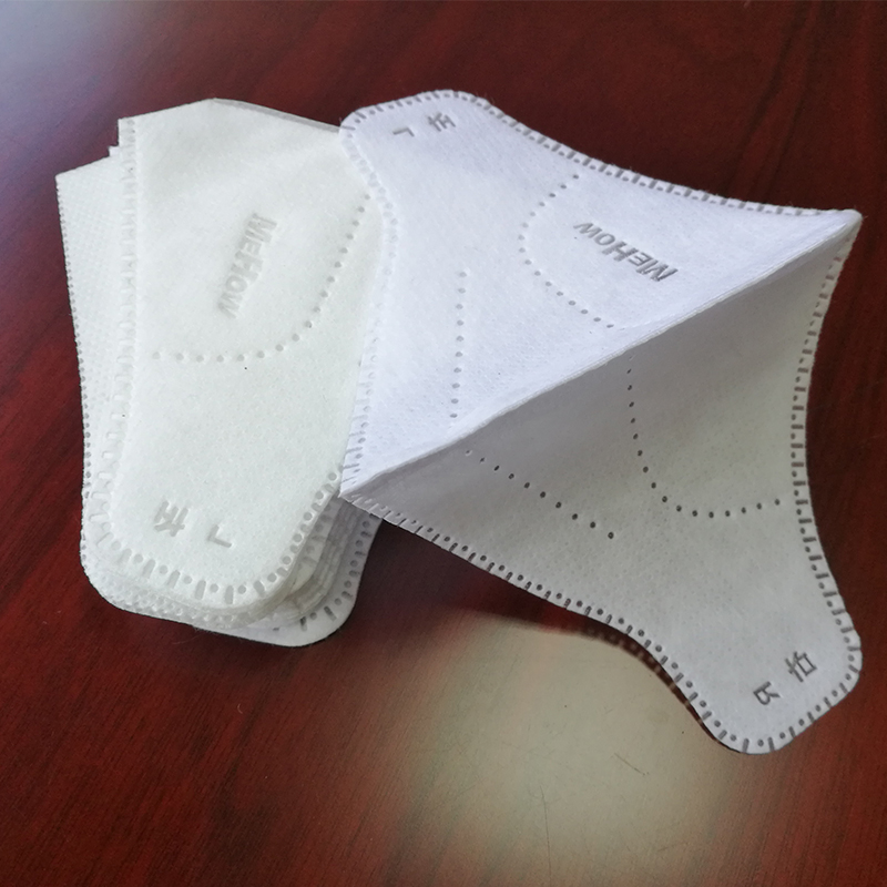 PM2.5折疊口罩濾片機(jī)HD-0405 PM2.5折疊口罩濾片機(jī)HD-0405