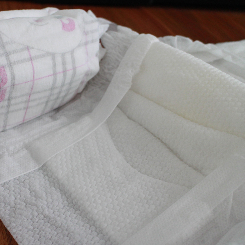 紙尿褲面層復(fù)合機 HD-1202 紙尿褲面層復(fù)合機 HD-1202