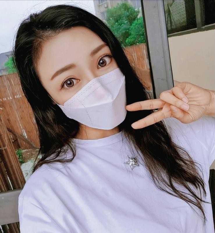 高速魚型口罩機(jī)HD-11301 高速魚型口罩機(jī)HD-11301