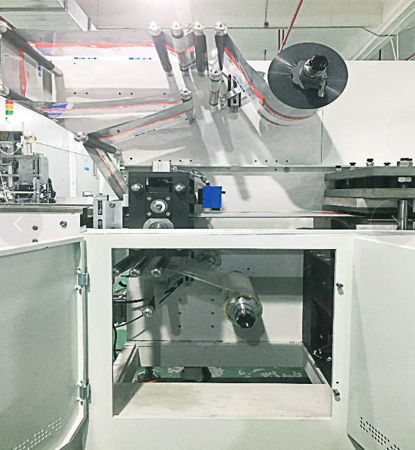 紙塑四邊封包裝機HD-15102 紙塑四邊封包裝機HD-15102