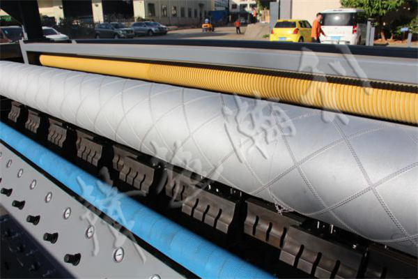 <a href='http://www.www.symn.com.cn/xingyezixun/698.html' target='1' style='font-size:14px; font-weight:bold; color:#ff0000;'>超聲波<a href='http://www.www.symn.com.cn/xingyezixun/748.html' target='1' style='font-size:14px; font-weight:bold; color:#ff0000;'>裥棉機</a></a>