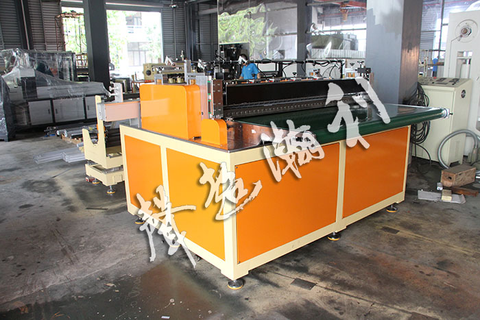 全自動冷刀分條橫切機(jī)